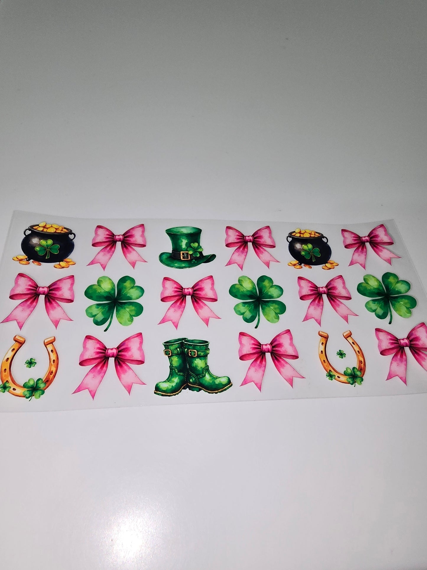 Shamrocks & Bows