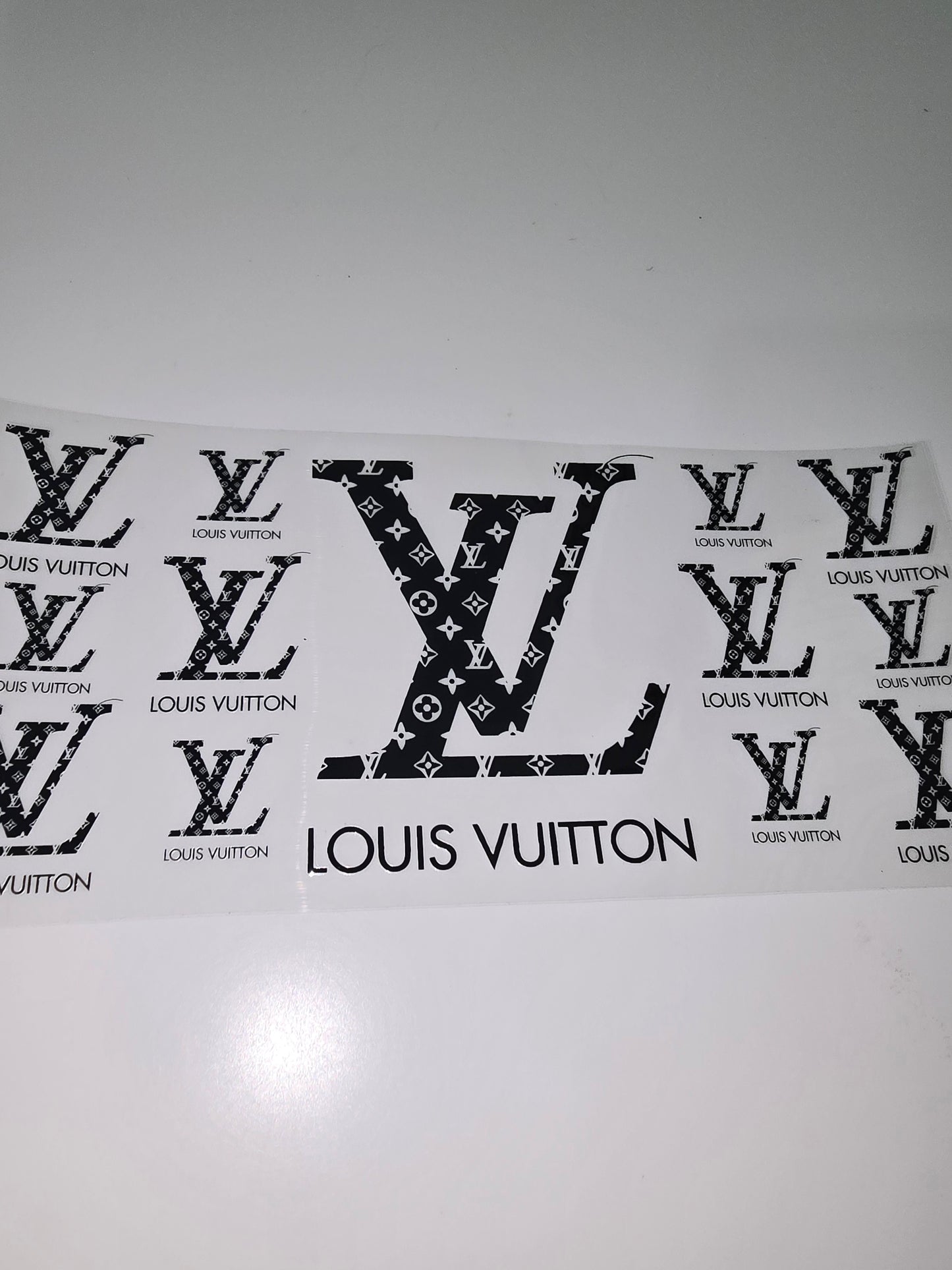 LV in Black