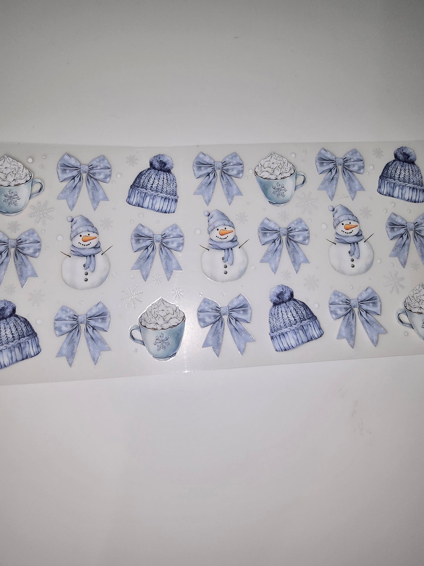 Blue snowmen & bows
