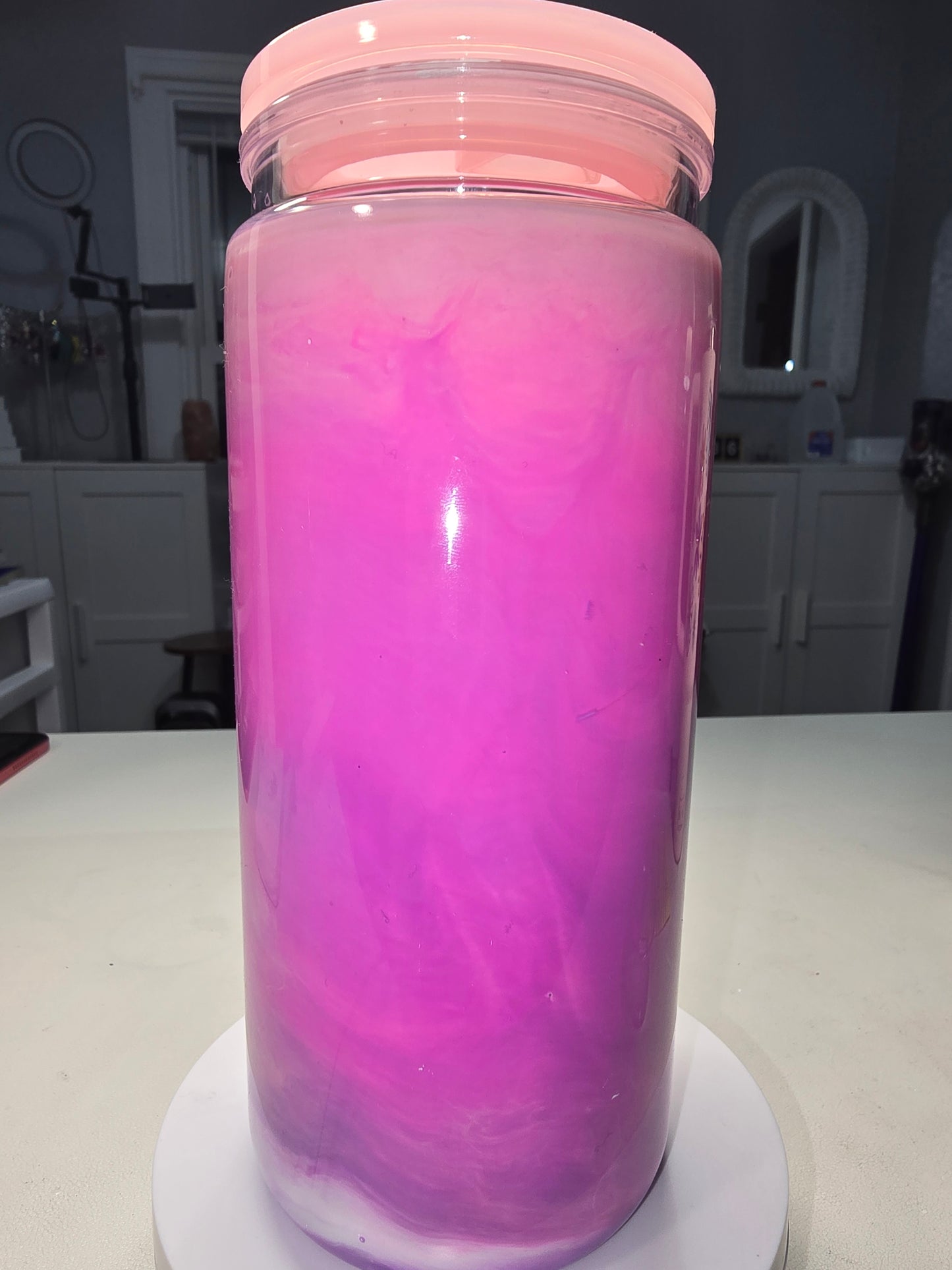 20 oz Acrylic Flowers Pink Paint Cup